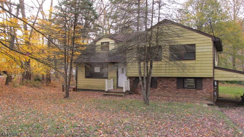 95 Lackawanna Dr - Photo 1
