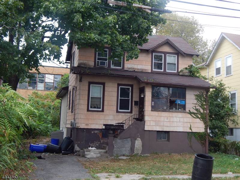1019 Pleasantview Ter - Photo 1