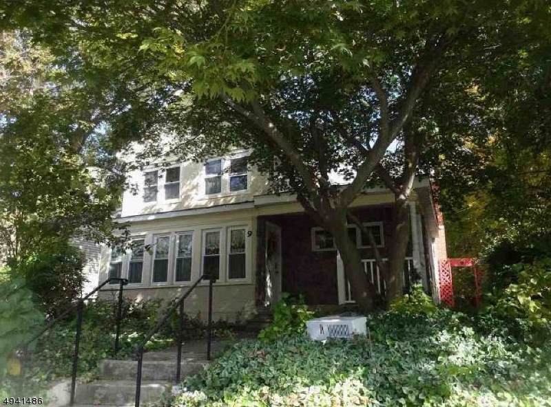 9 Lawnwood Ave - Photo 1