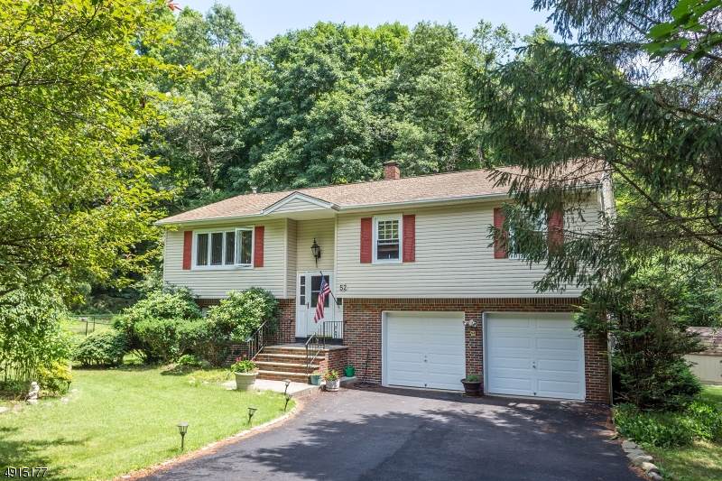 52 Albertine Pl - Photo 1