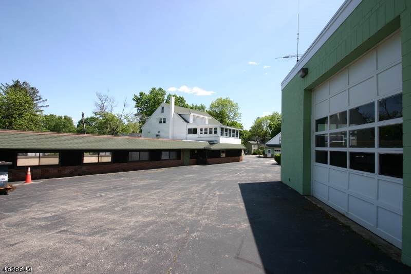 207 Old York Rd - Photo 1 207 Old York Rd - Photo 1
