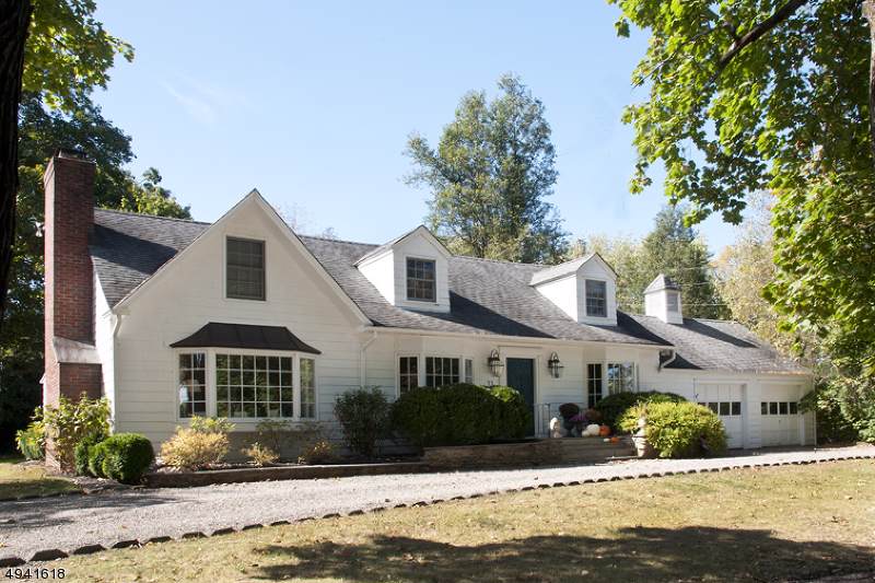 11 Miller Ave - Photo 1