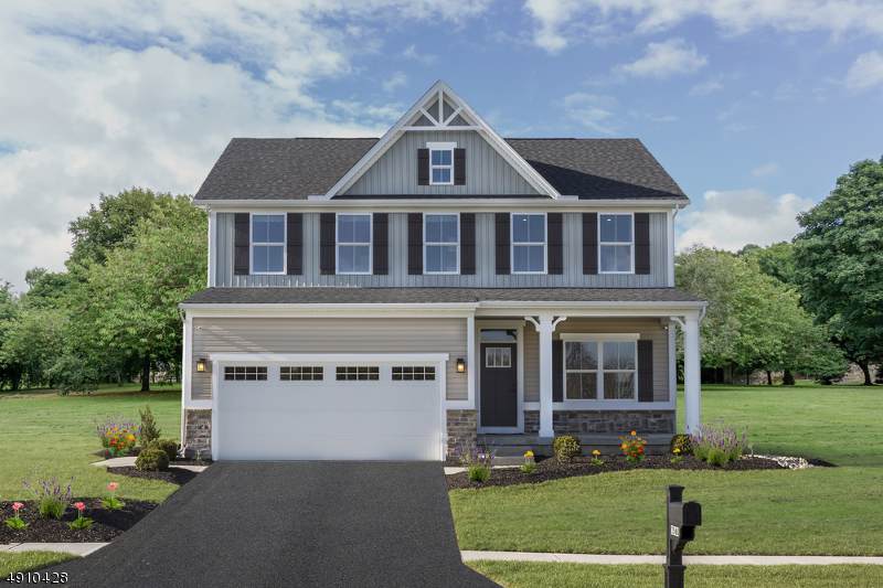 24 Trafalgar Ct - Photo 1