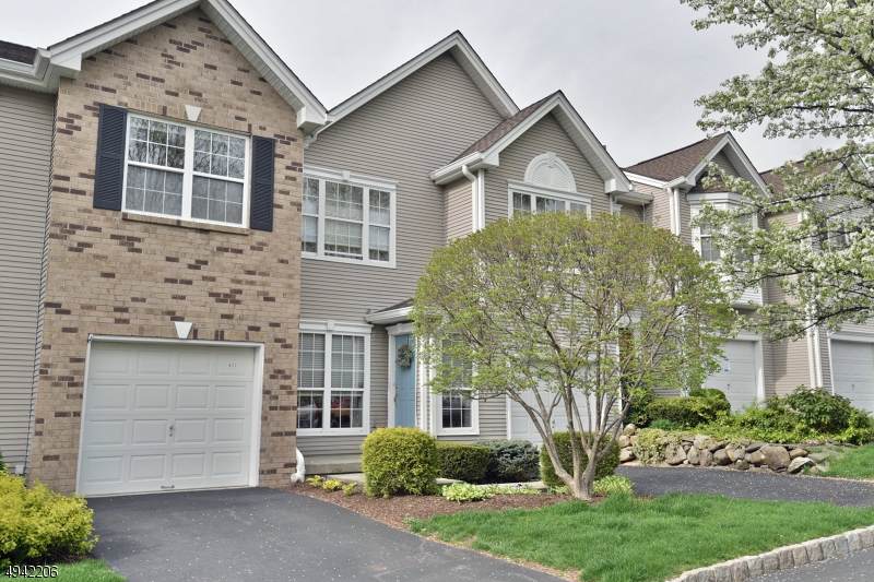422 Diablo Ct - Photo 1