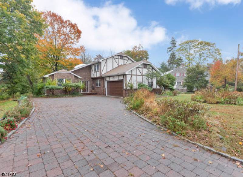 190 New Providence Rd - Photo 1