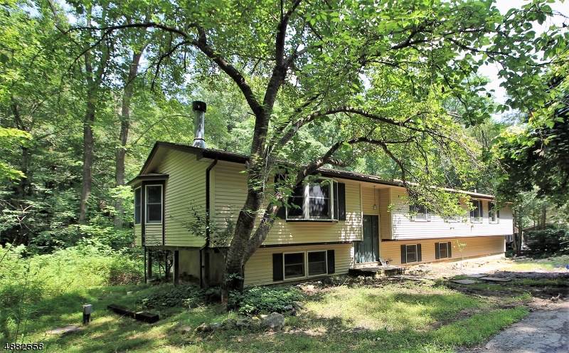 11 Pine Ridge Rd - Photo 1
