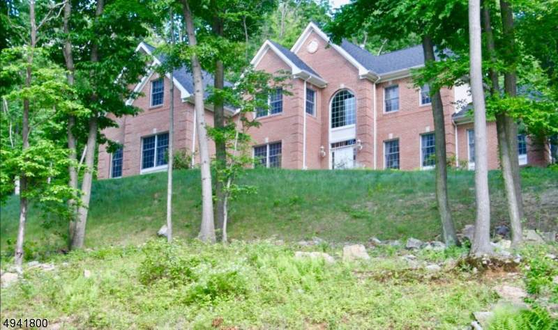 2 Toad Hill Rd - Photo 1