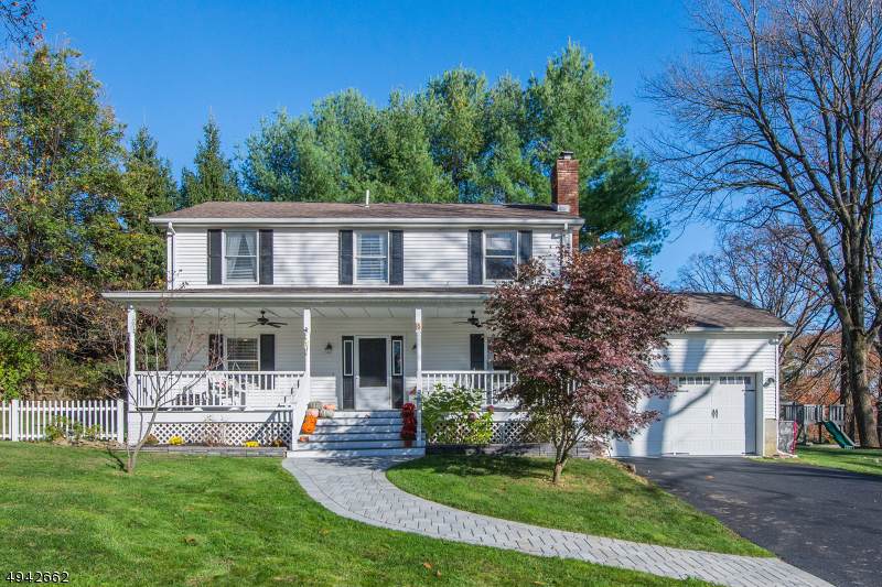 8 Southview Rd - Photo 1
