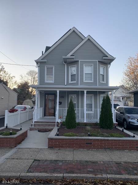 675 Hanson Ave - Photo 1