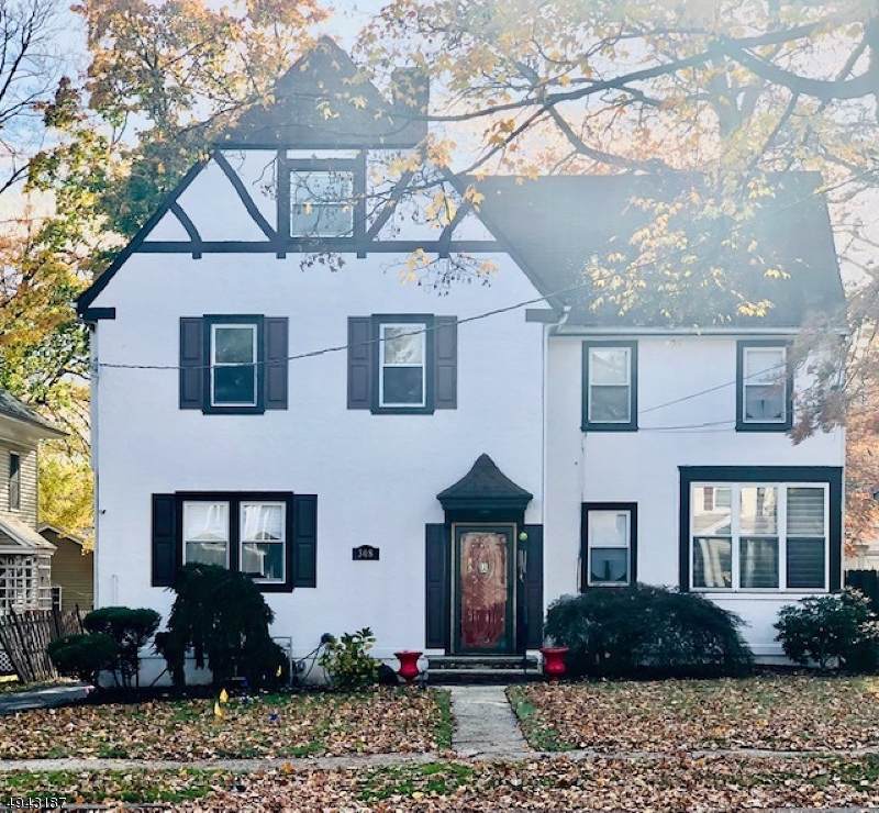 308 Heywood Ave - Photo 1