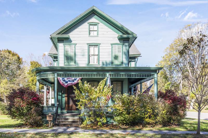 45 Water St - Photo 1
