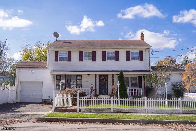 1232 Wheatsheaf Rd - Photo 1
