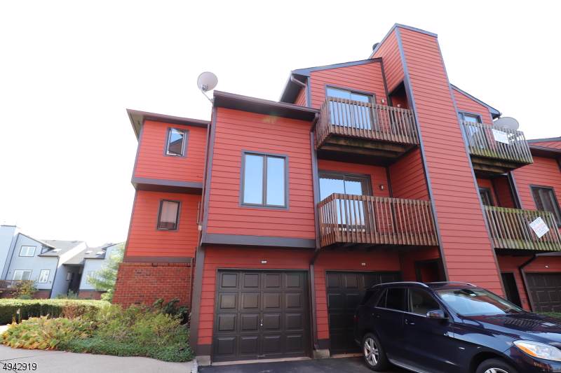 210 Village Commons - Photo 1