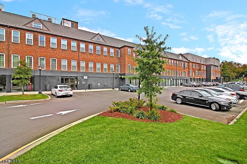 120 Georges Rd - Photo 1