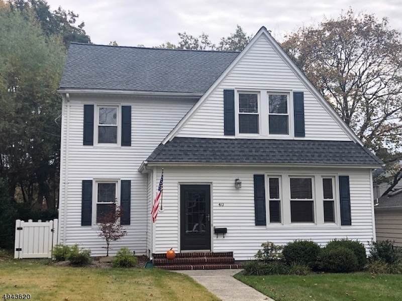 40 Suffolk Ave - Photo 1
