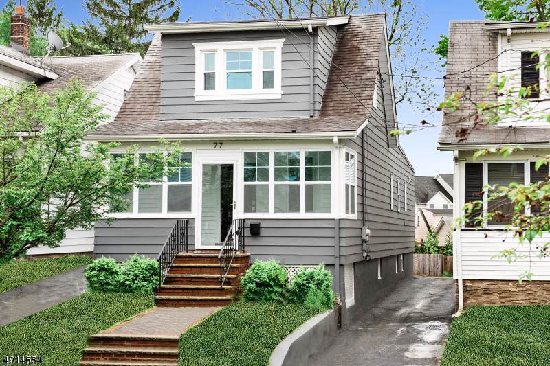77 Lexington Ave - Photo 1