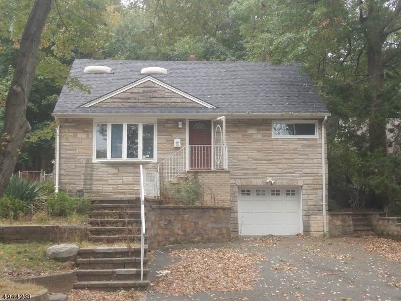 18 Phyllis Rd - Photo 1