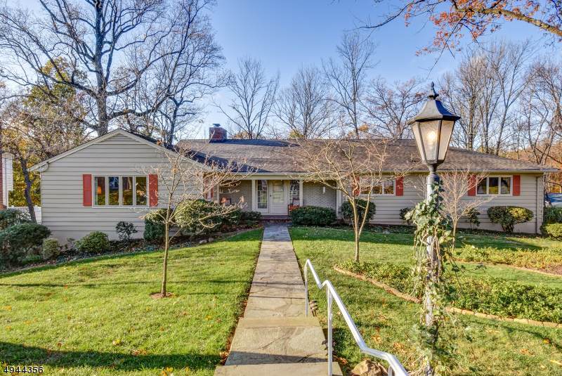 2685 Far View Dr - Photo 1