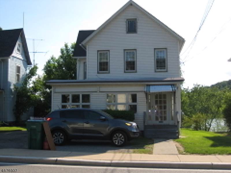 43 Clove Ave - Photo 1