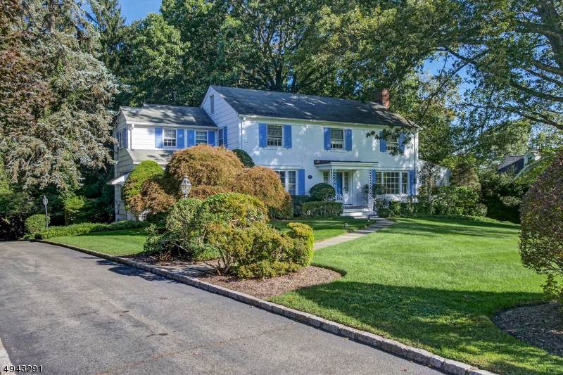 286 Hartshorn Dr - Photo 1