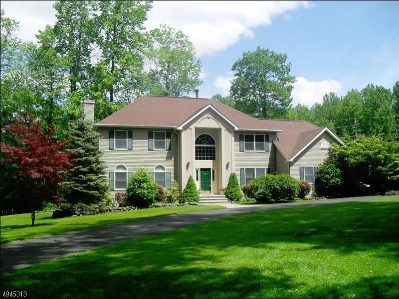 22 Woodfield Rd - Photo 1