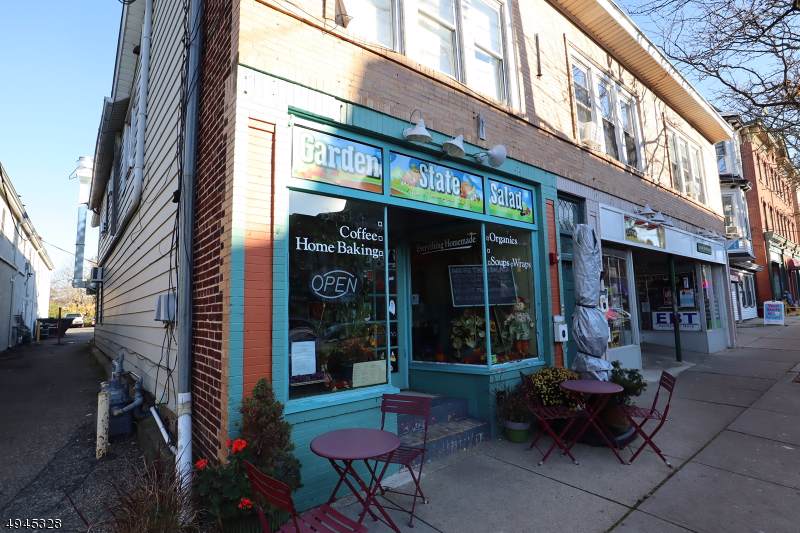 32 Main St - Photo 1
