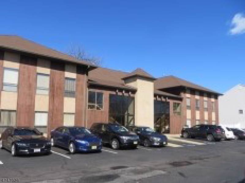 495 Union Ave - Photo 1