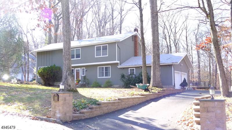 9 Overbrook Rd - Photo 1