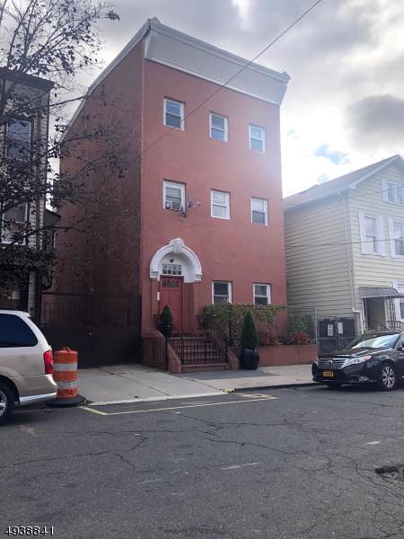 78 Columbia St - Photo 1