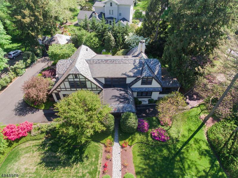 1 Oakley Ave - Photo 1