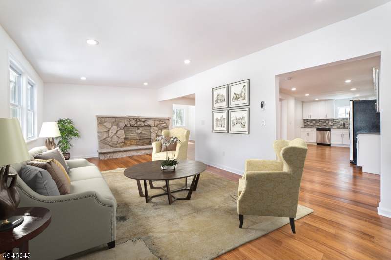 107 Lake Dr - Photo 1