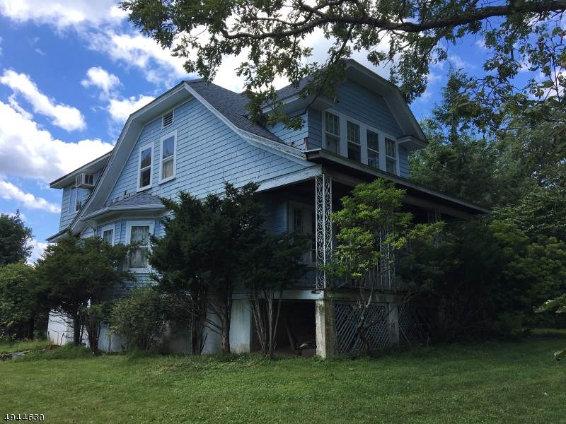 86 Arlington Ave - Photo 1