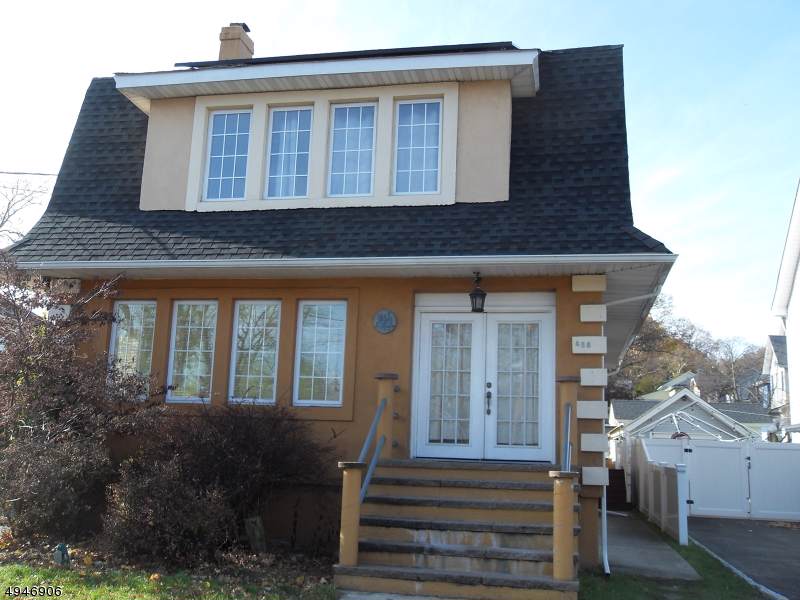 488 Broad St - Photo 1