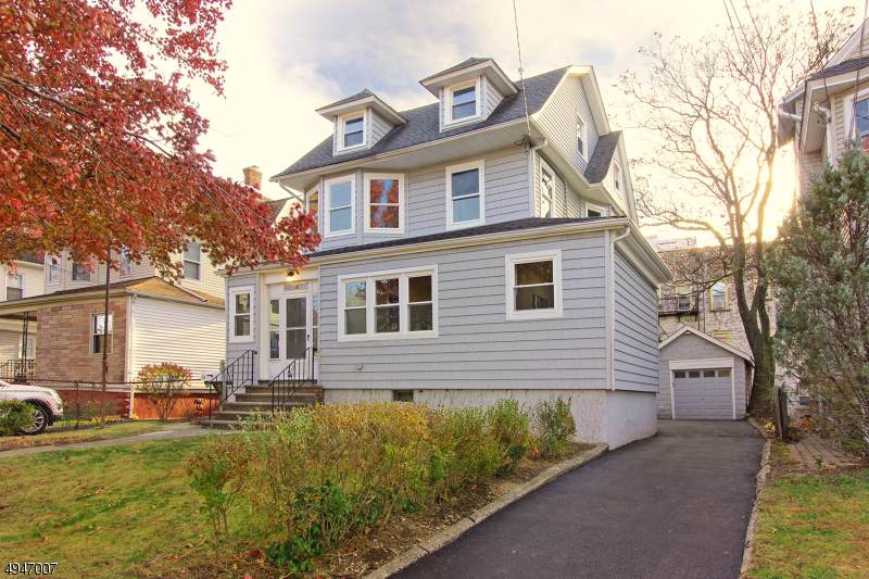 12 Grove Terrace - Photo 1