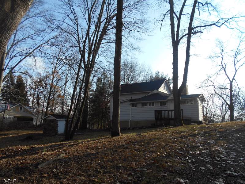909 Shady Ln - Photo 1