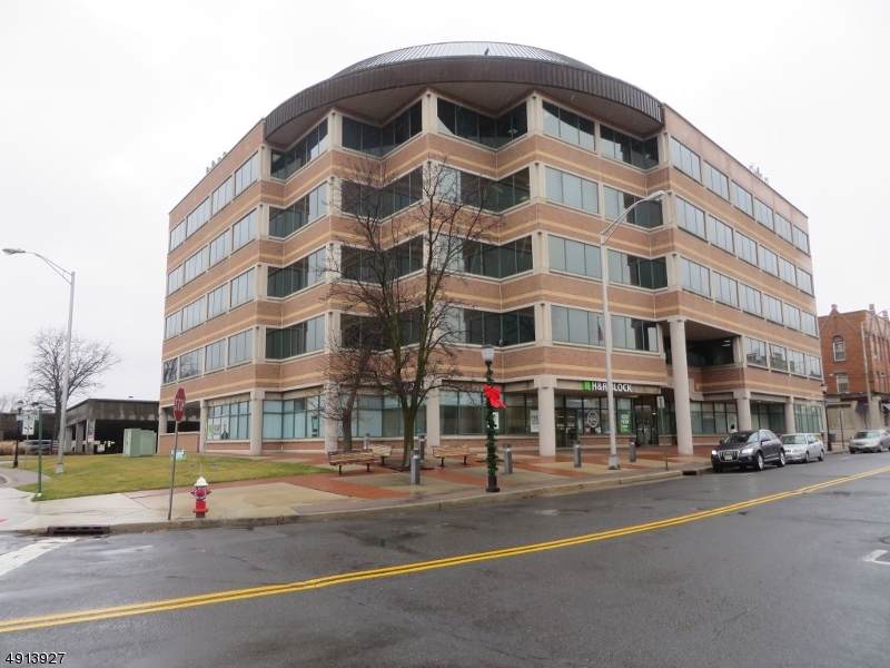 50 Division St (Po Plaza) - Photo 1