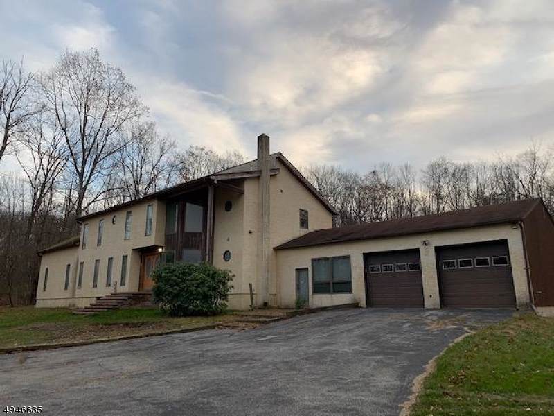 281 Brass Castle Rd - Photo 1