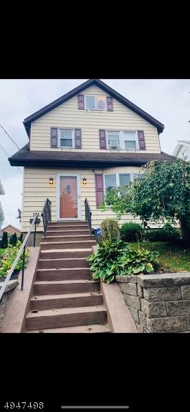 125 Carmita Ave - Photo 1