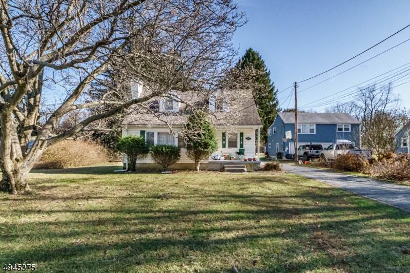 332 Willow Grove St - Photo 1