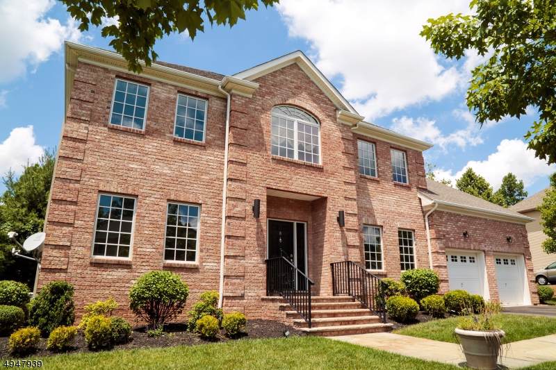 8 Haggerty Dr - Photo 1