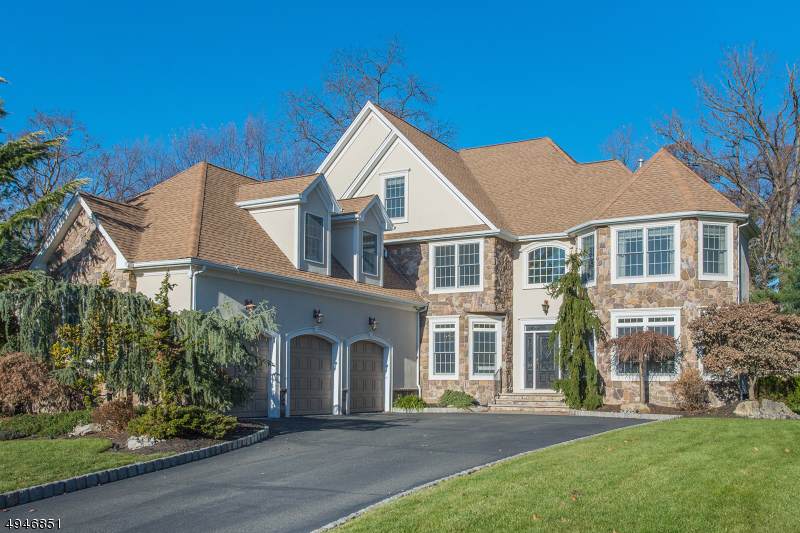 2 Mellon Pl - Photo 1