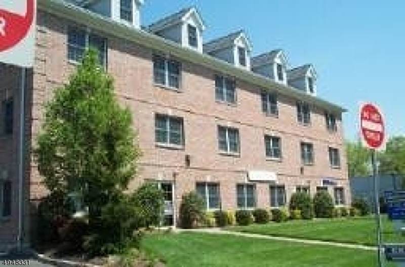 900 South Ave W Unit 8 - Photo 1