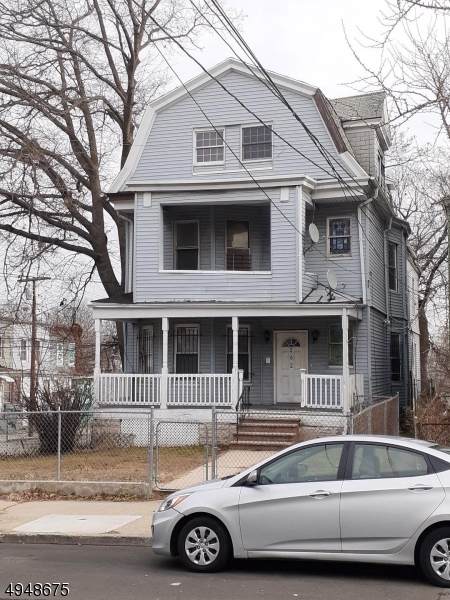 262 Seymour Ave - Photo 1
