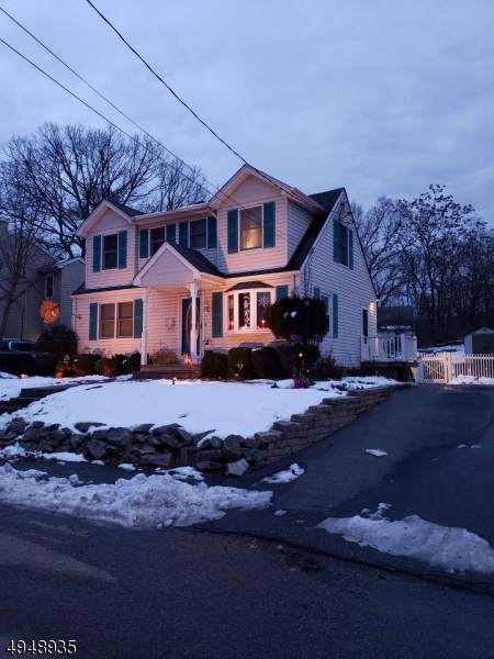 68 Bergen Ave - Photo 1