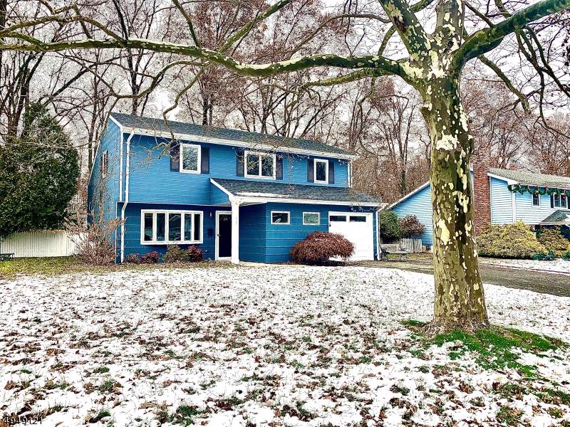 59 Locust Ave - Photo 1