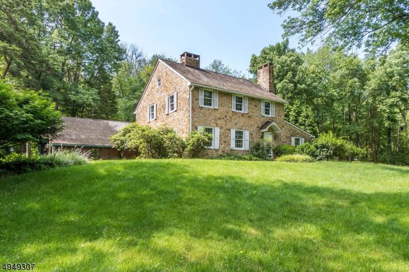47 Pleasant Valley Rd - Photo 1