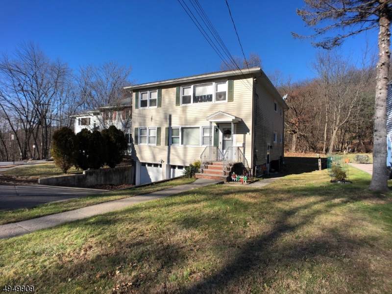318 Hillside Ave - Photo 1