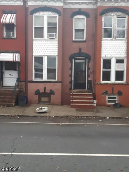 75 S 12Th St - Photo 1