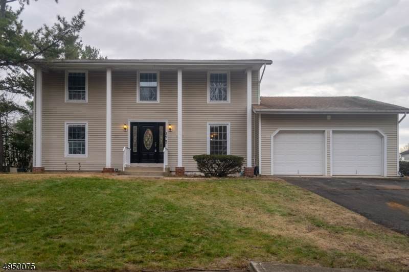 39 Wood Lake Dr - Photo 1