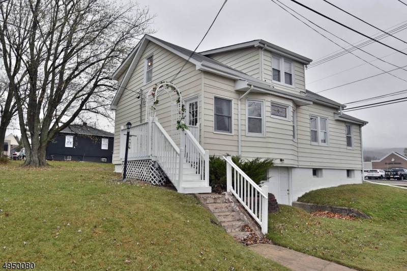 28 Marshall Hill Rd - Photo 1